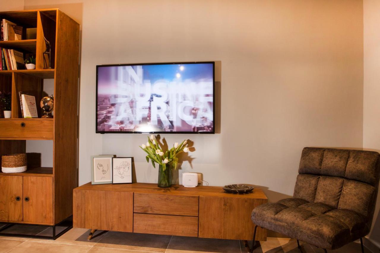 Central Comfy Modern Flat 2 Bedrooms 2 Bathrooms 아테네 외부 사진